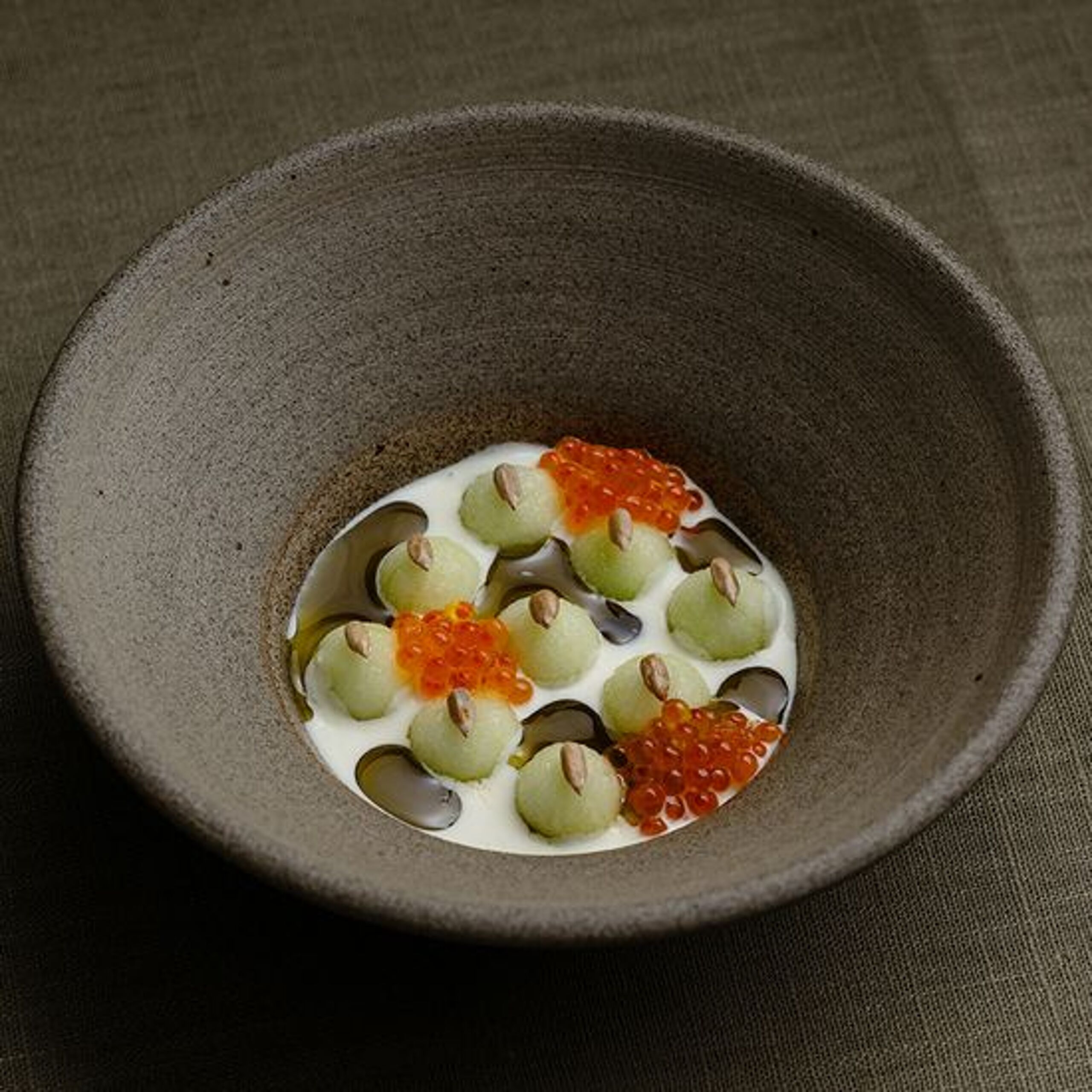 eme, Restaurant in Paris