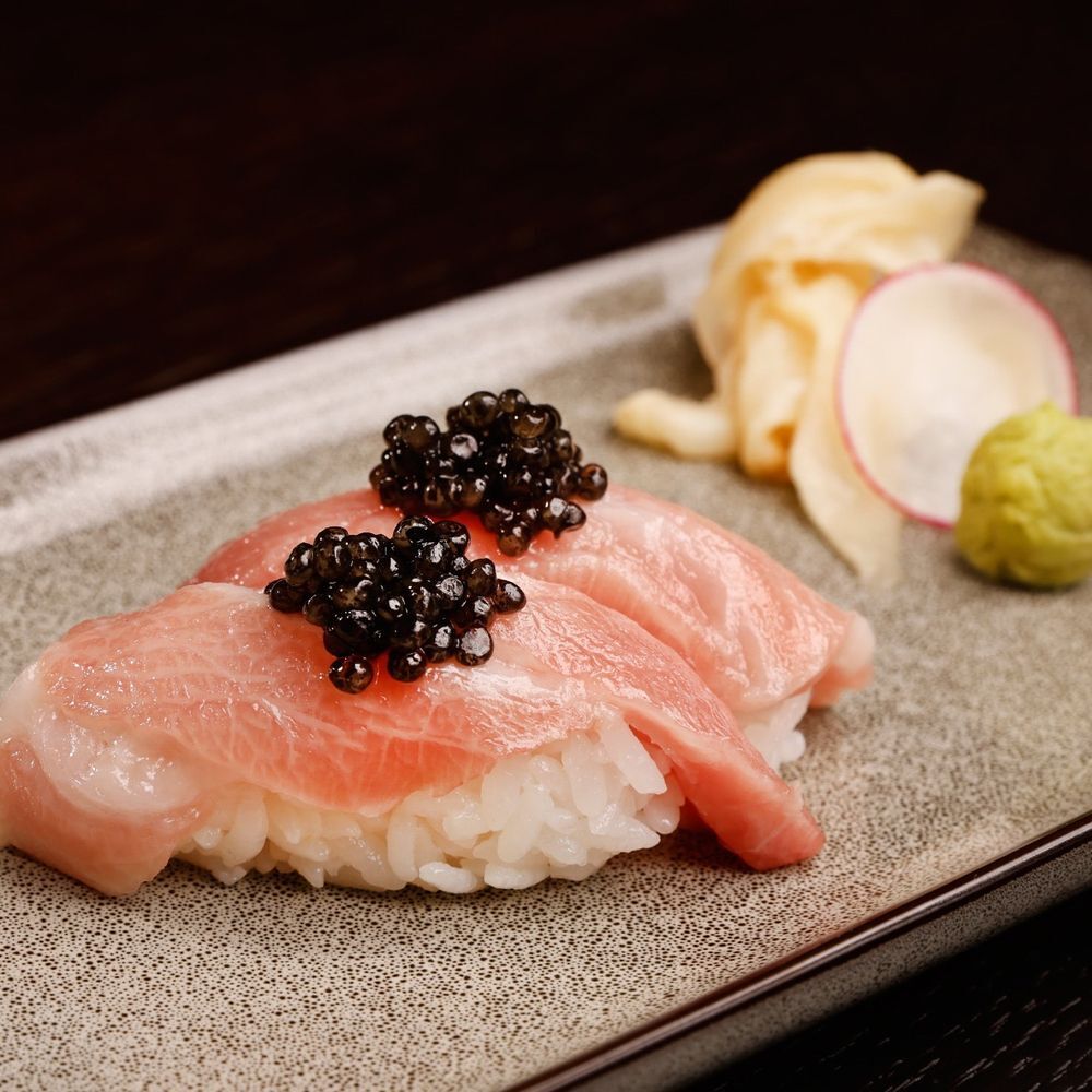 Sushi Lounge by michelin.com