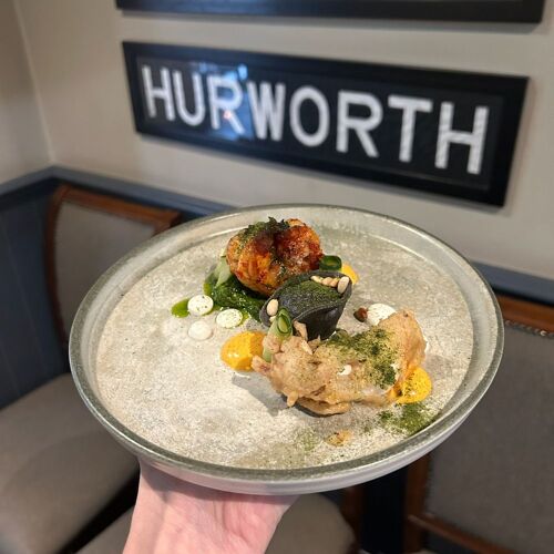 Bay Horse by michelin.com