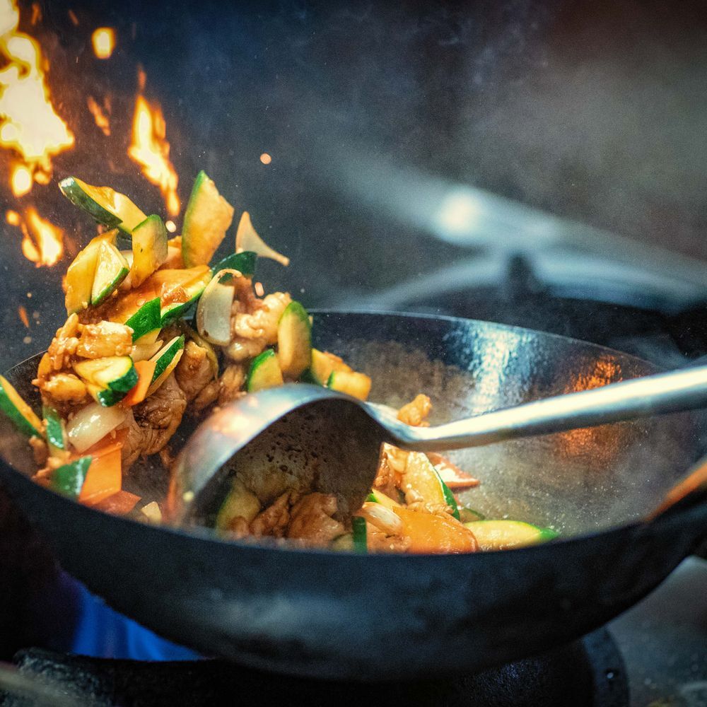 Golden Dragon Chinese by michelin.com
