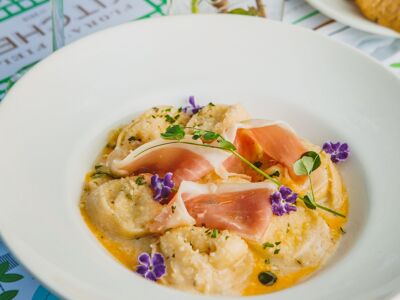 Flora's Field Kitchen