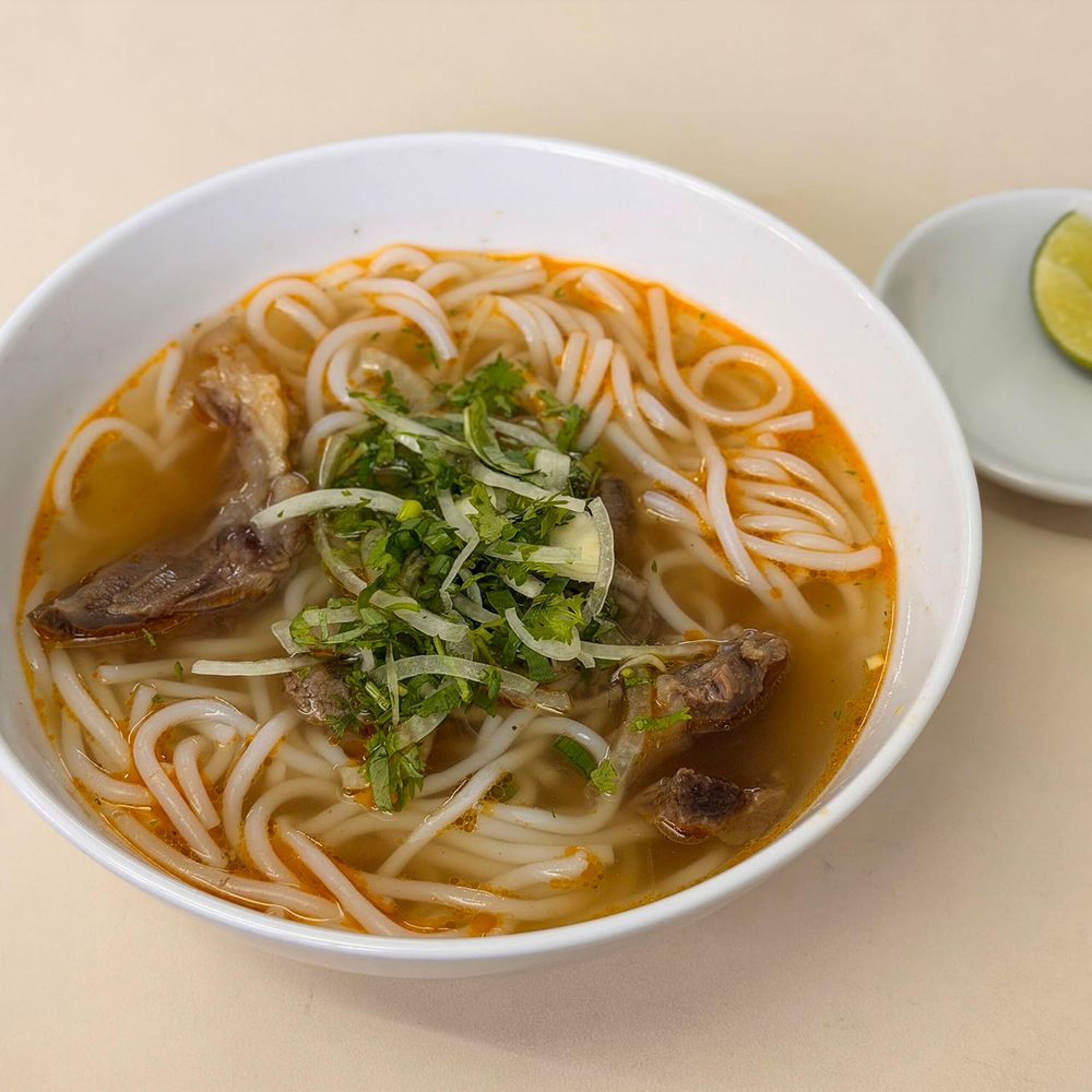 Quán ăn Ngự Bình, Restaurant in Ho Chi Minh City