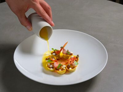 Cannavacciuolo by the Lake