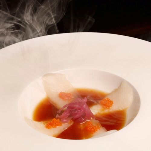 Sushi Lounge by michelin.com