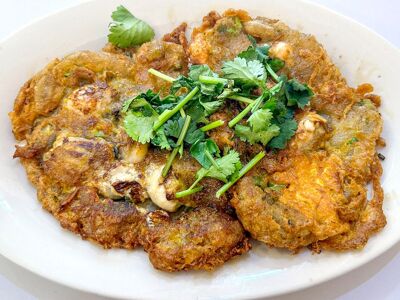 Chen Biao Traditional Oyster Omelette