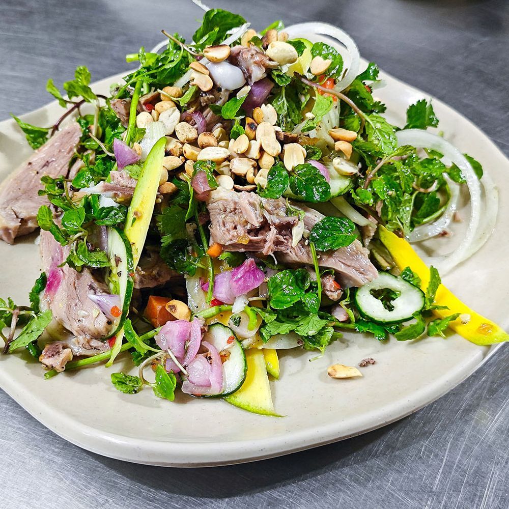 Quán Nhân Cam by michelin.com