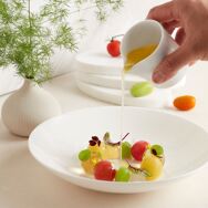 Qīn restaurant in Singapore, Singapore