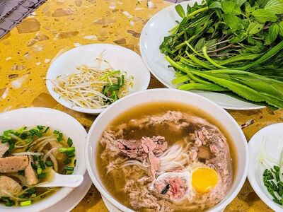 Phở Hùng (District 1)