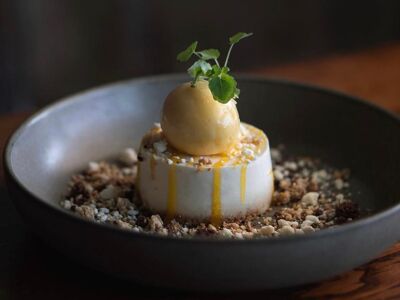 Bootshaus Bar & Grill