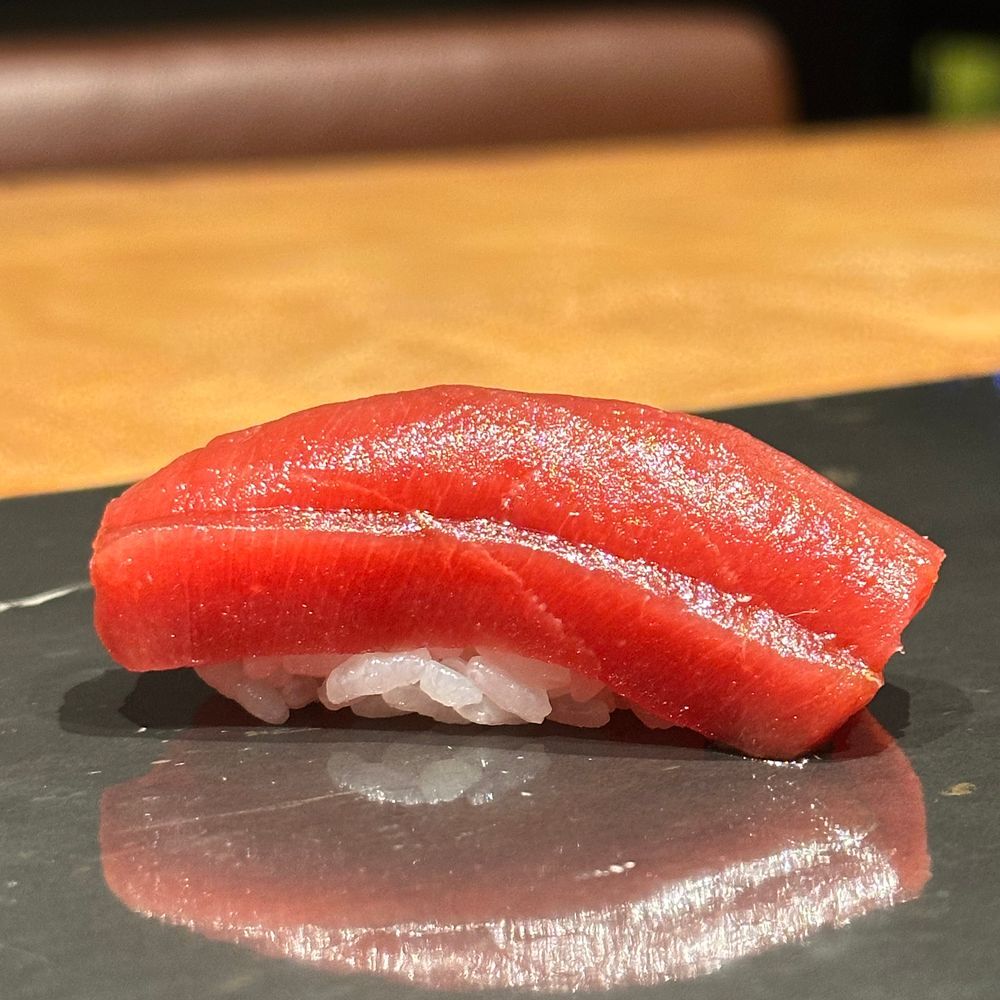 Sushidokoro Shi Shi by michelin.com