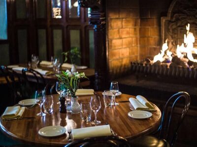 Les Brigittines Aux marches de la Chapelle