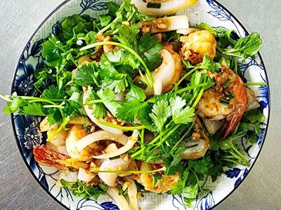 Tiệm Cơm Thố Chuyên Ký