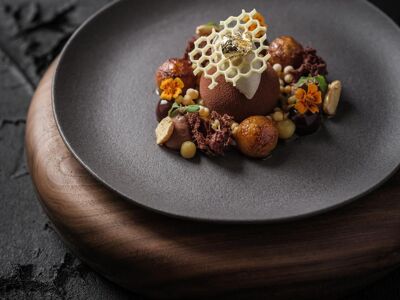 Victor's Fine Dining by christian bau