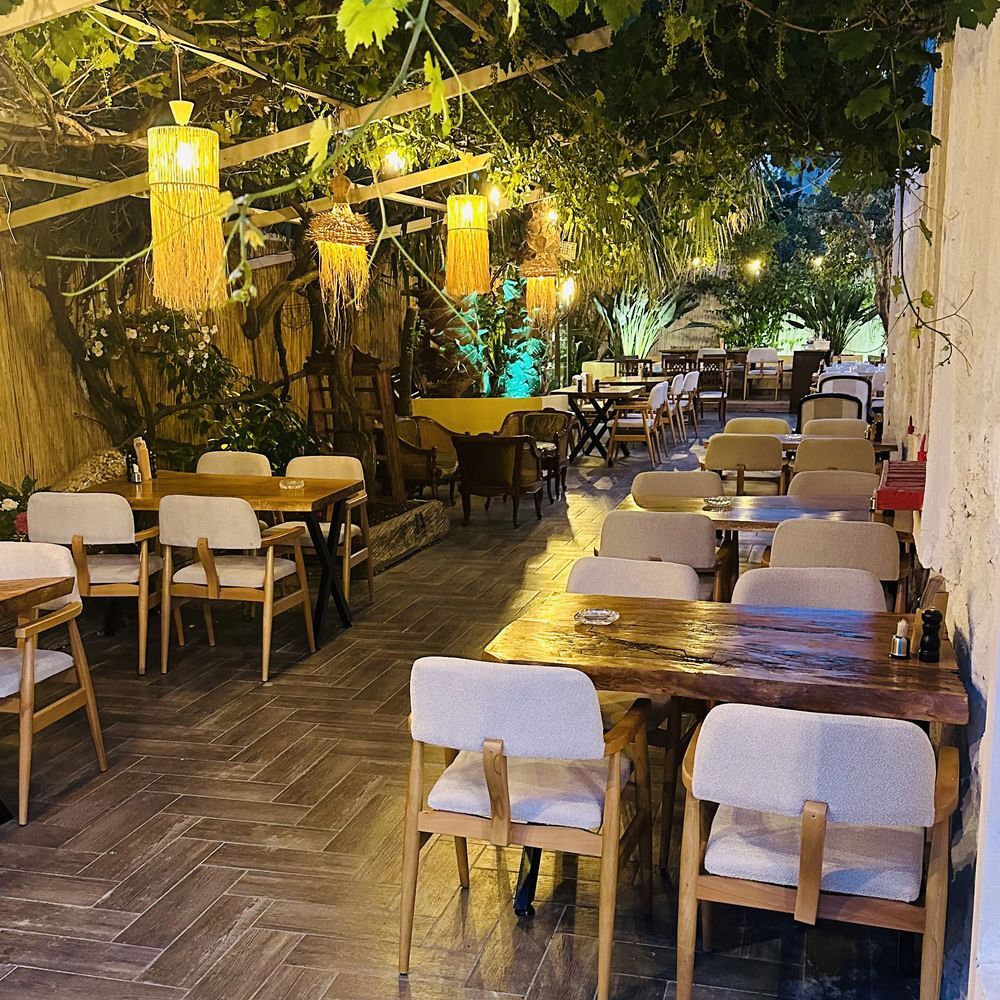 Çark Balık Çeşme - Restaurant in Çeşme, Çeşme
