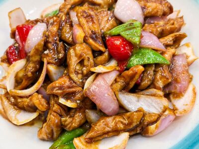 Cai Gen Xiang Xiao Guan