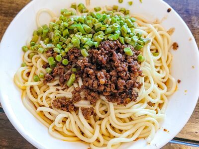 Lao Chengdu Yi Cheng Xian San Yang Mian