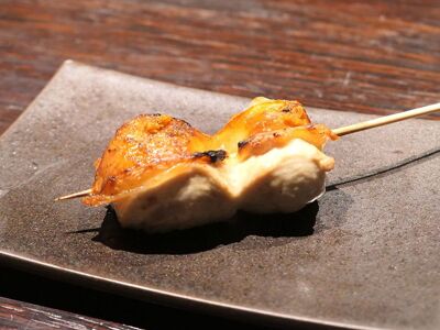 YAKITORI Moe es