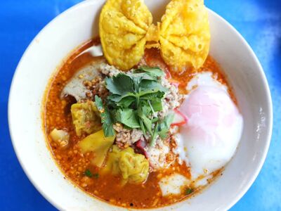 Khok Kloi Tom Yam Noodles with Eggs