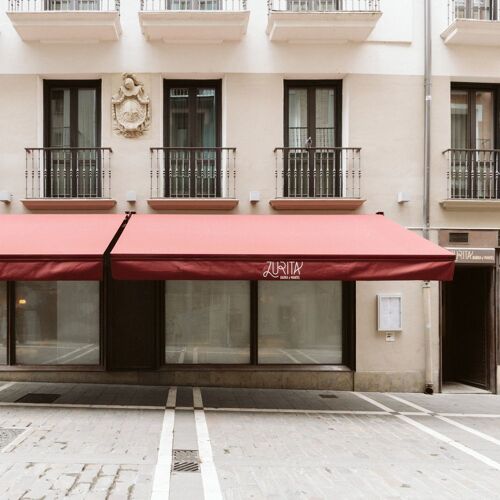 Zurita Barra y Mantel by michelin.com