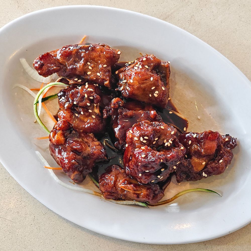 九巷牛河– Singapore - a MICHELIN Guide Restaurant