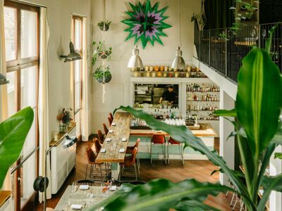 KINK Bar & Restaurant