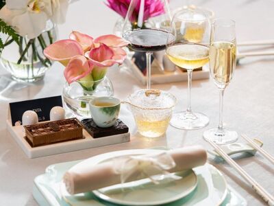 The Peach Blossom (Yuexiu)