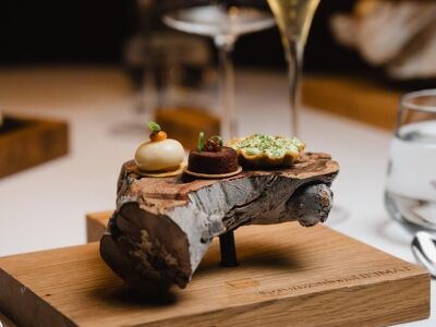 AURA by Alexander Herrmann & Tobias Bätz