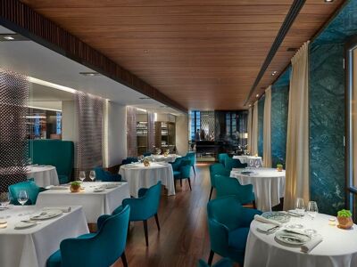 Seta by Antonio Guida