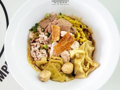 Hill Street Tai Hwa Pork Noodle