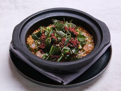 Communal Table by Gēn