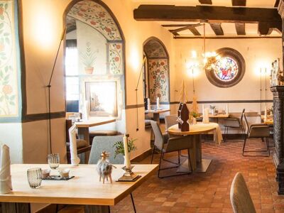 Henrich HÖER's Speisezimmer