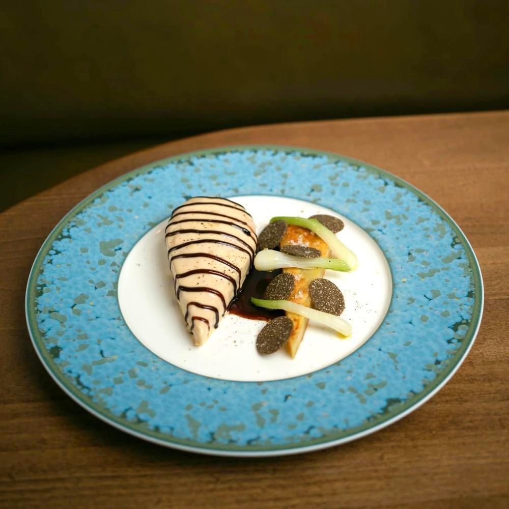 Tomy & Co - Restaurant in Tour Eiffel & Invalides, Paris