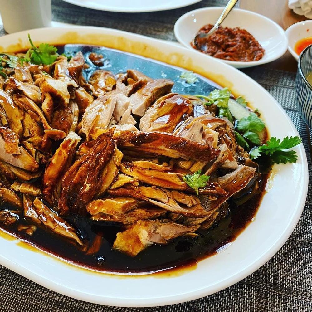 Chuan Kee Boneless Braised Duck – Singapore - a MICHELIN Guide Restaurant