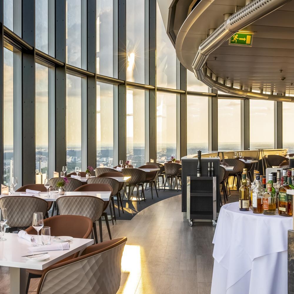 MAIN TOWER Restaurant & Lounge – Frankfurt on the Main - a