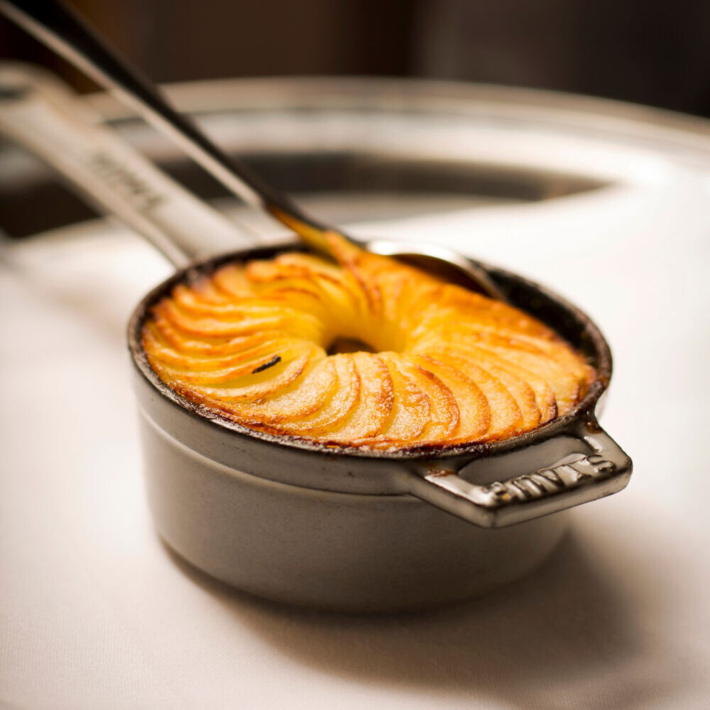 Hand and Flowers Marlow a MICHELIN Guide Restaurant