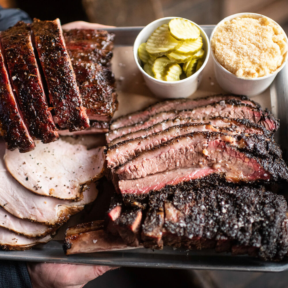 Hometown Barbecue New York – Brooklyn - a MICHELIN Guide Restaurant