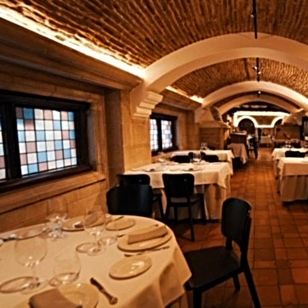 Asador Gonzaba Santiago de Compostela a MICHELIN Guide Restaurant