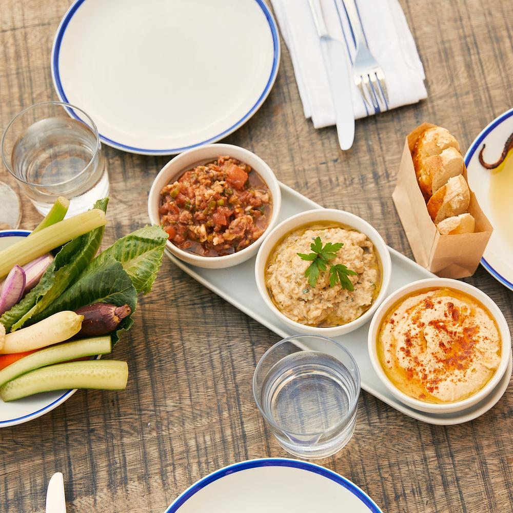 Mandolin Taverna Los Angeles a MICHELIN Guide Restaurant