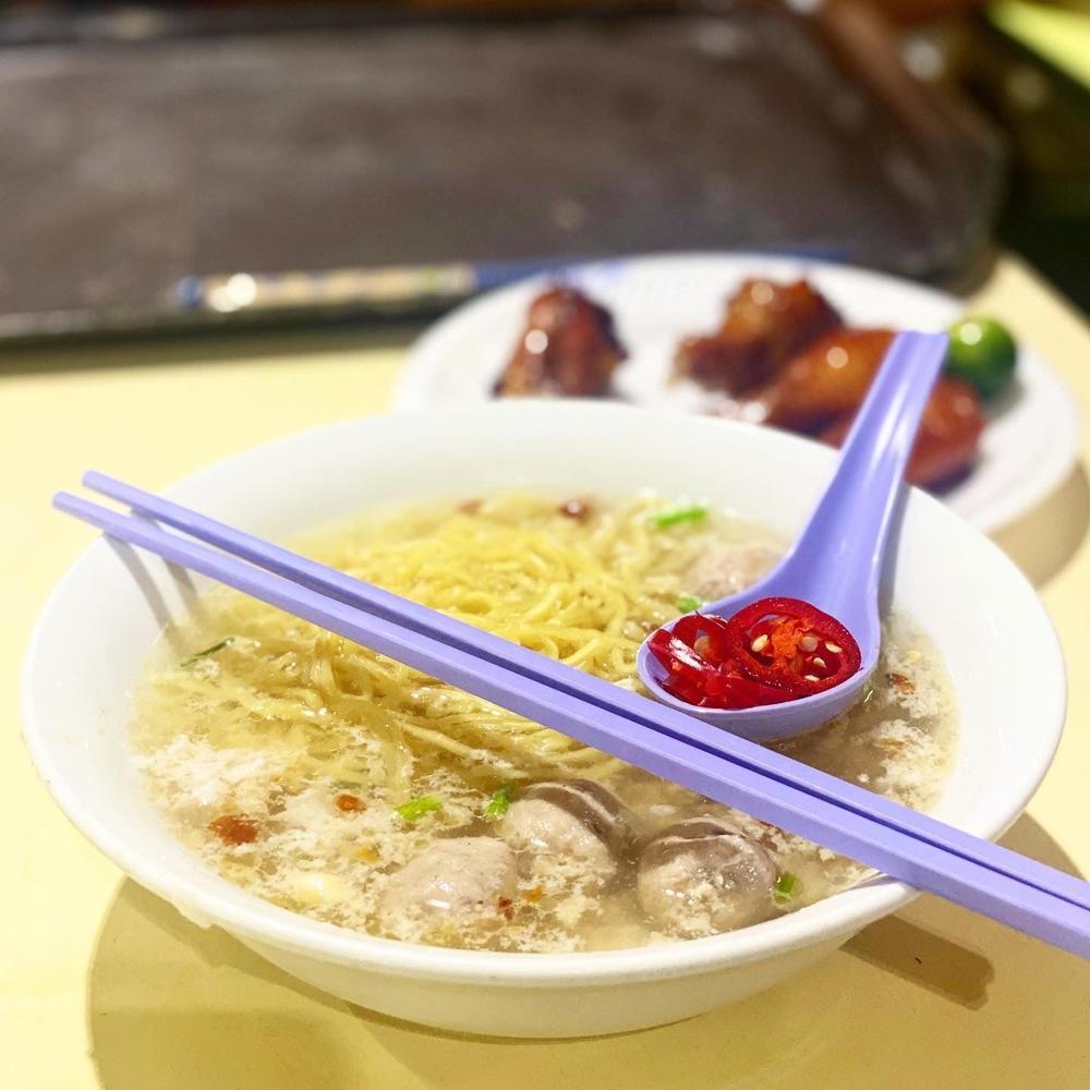 Hock Seng Choon Fish Ball Kway Teow Mee Singapore A Michelin Guide Restaurant