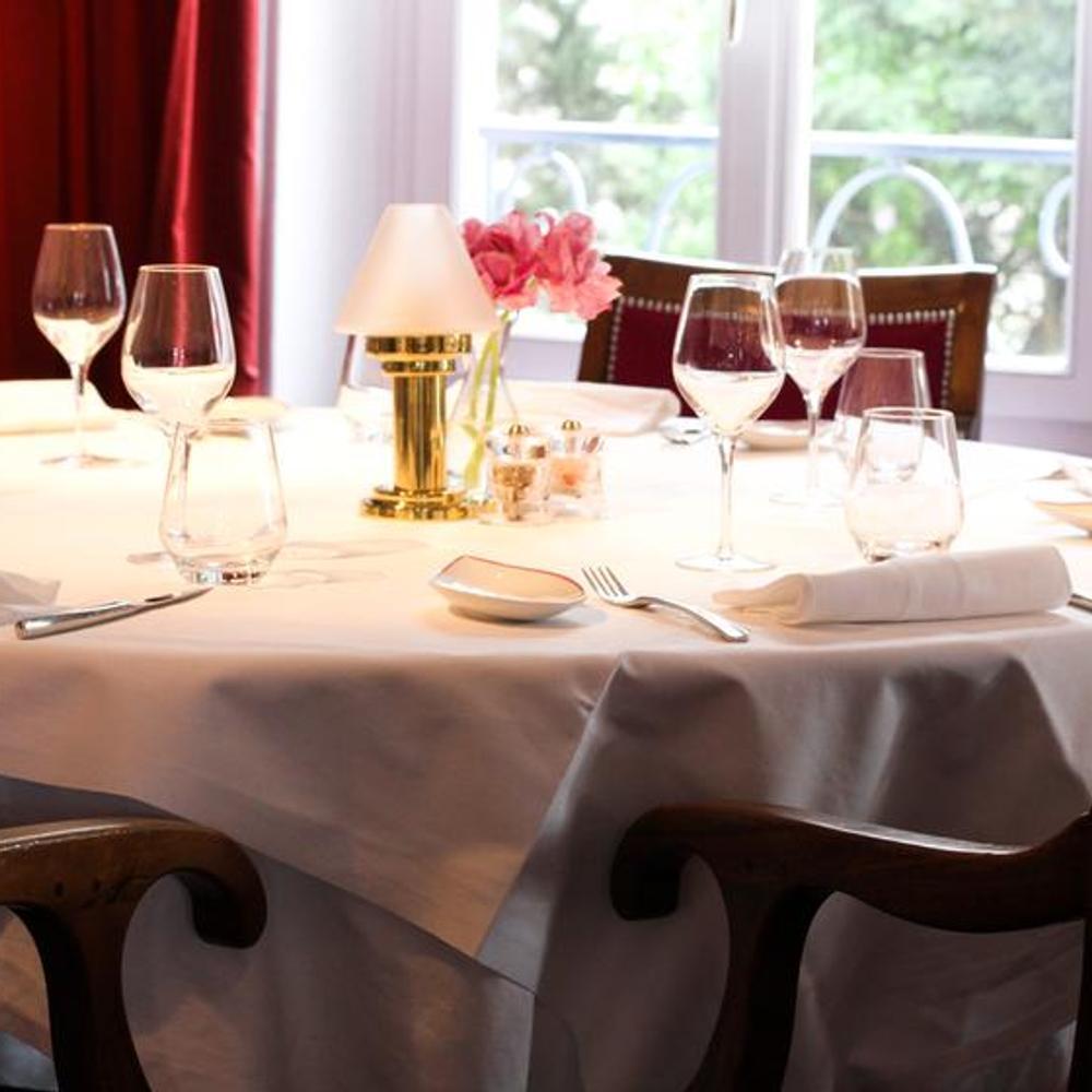 Aux Armes de France CorbeilEssonnes Un restaurant du guide MICHELIN