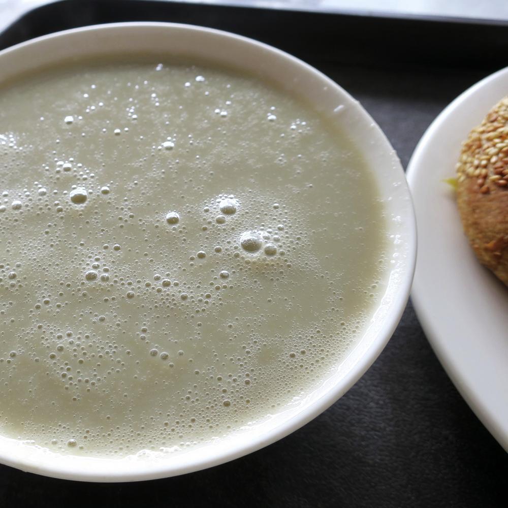 尹三豆汁 东晓市街 Beijing A Michelin Guide Restaurant