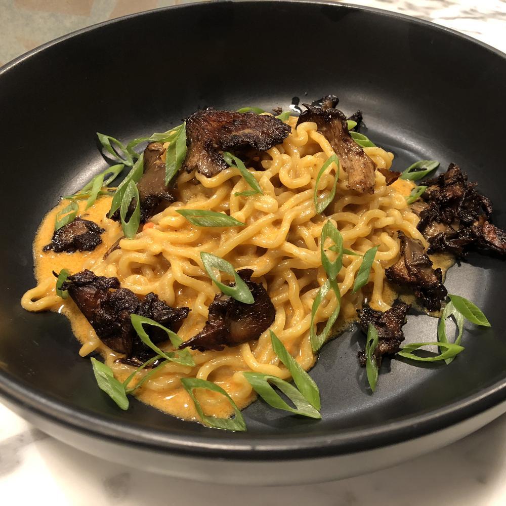 Spicy Dan Dan Noodles with Five Spice Mushrooms / Michelin