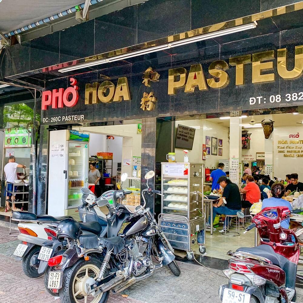 Pho Hoa Pasteur - No.2 best pho in Saigon