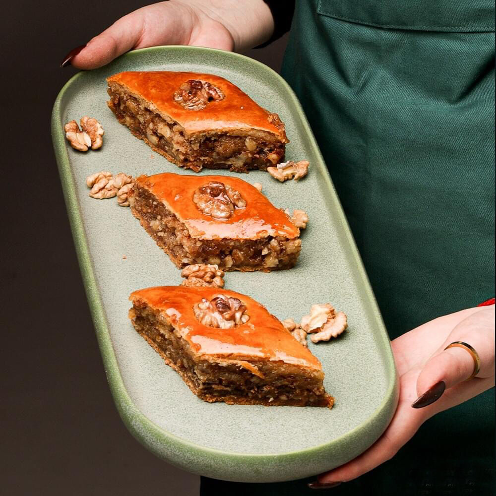 Zhengyalov Hatz Glendale a MICHELIN Guide Restaurant