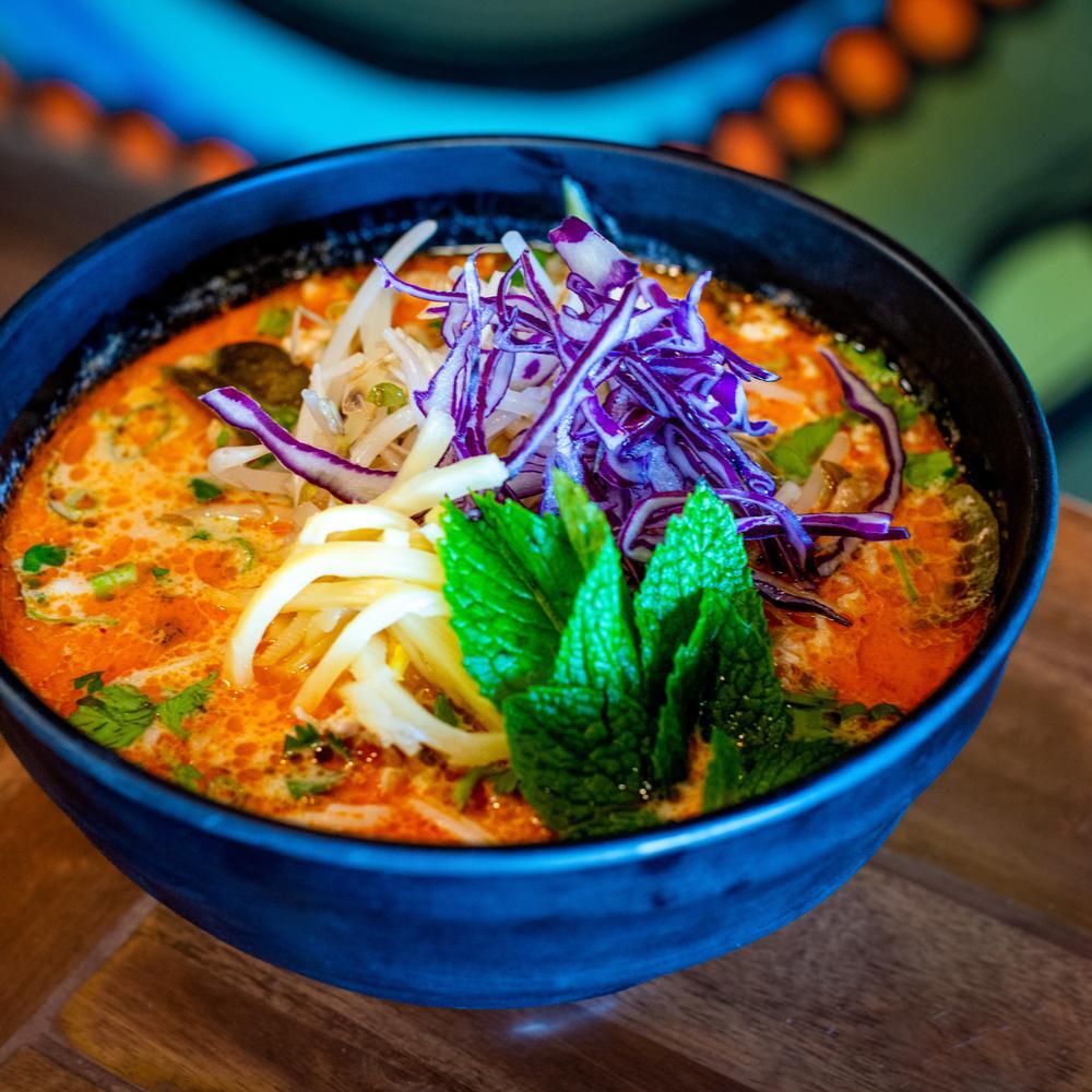 Sticky Rice's kapoon nam gai soup © Thuyvi Gates/Sticky Rice