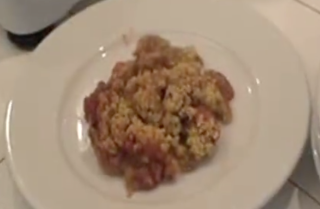 Crumble rhubarbe-fraise