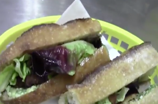 Le casse-croûte à la milanaise