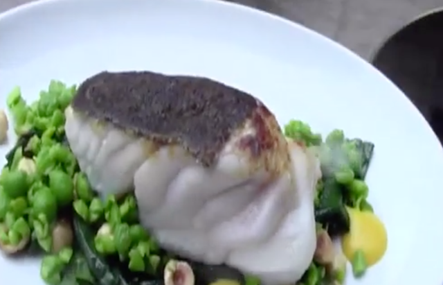 Cabillaud au sucre et au sel, épinards