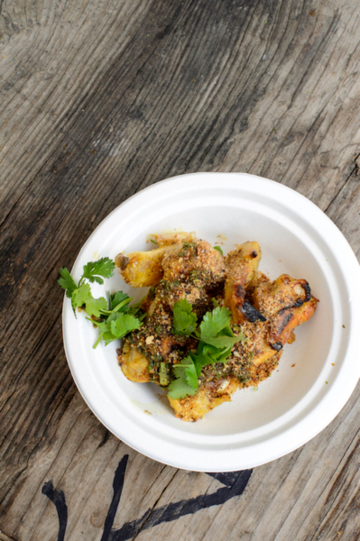 Ailes de poulet à la citronnelle par Taku Sekine de Dersou