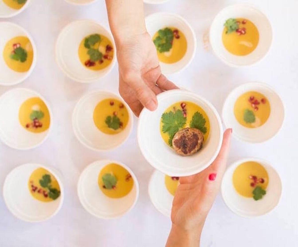 Soupe de couscous et boulette méditerranéenne par le chef Xavier Zapata